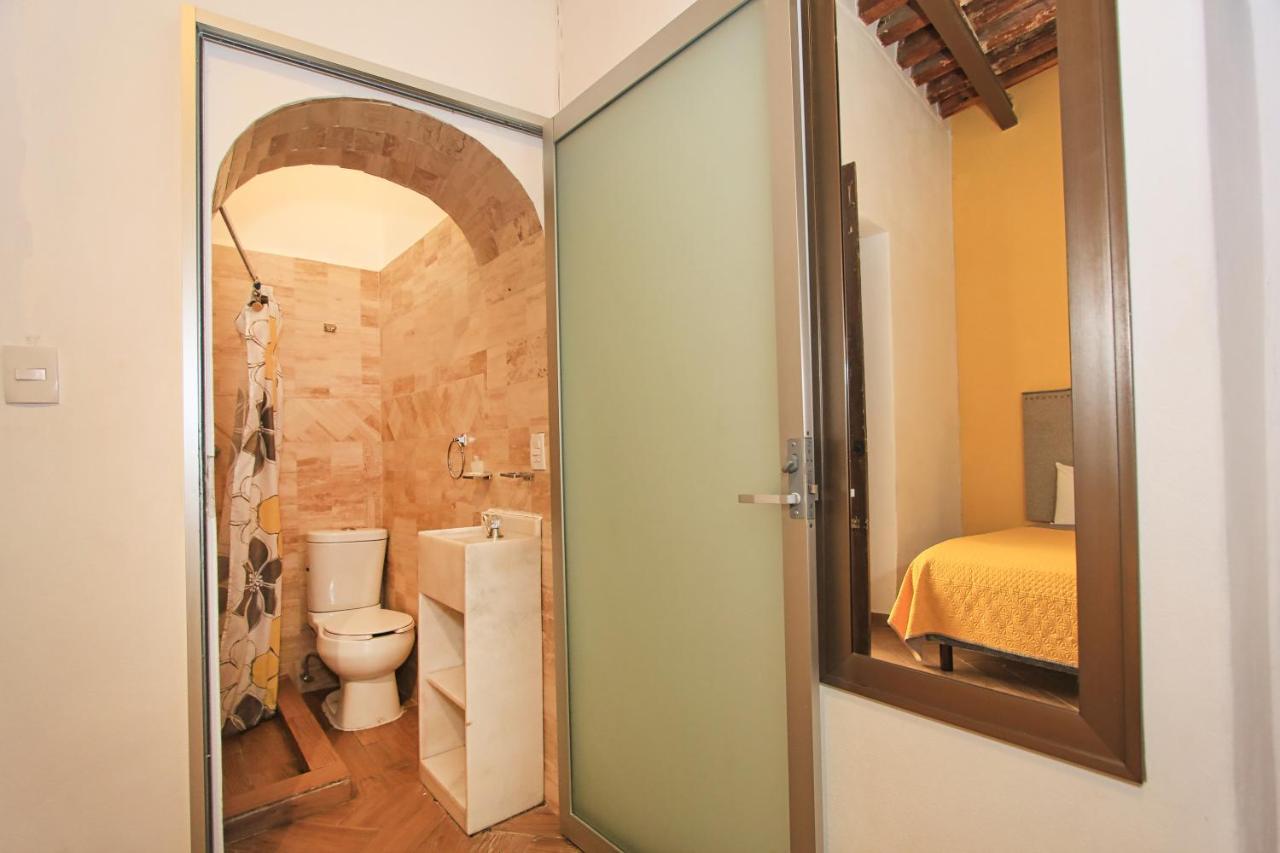 Hotel Universidad Guanajuato Zewnętrze zdjęcie