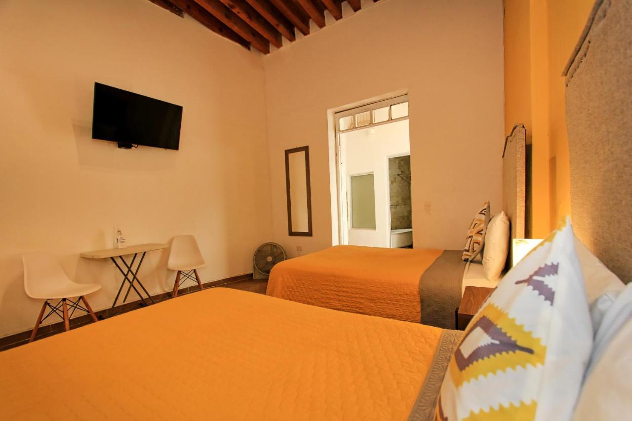 Hotel Universidad Guanajuato Zewnętrze zdjęcie