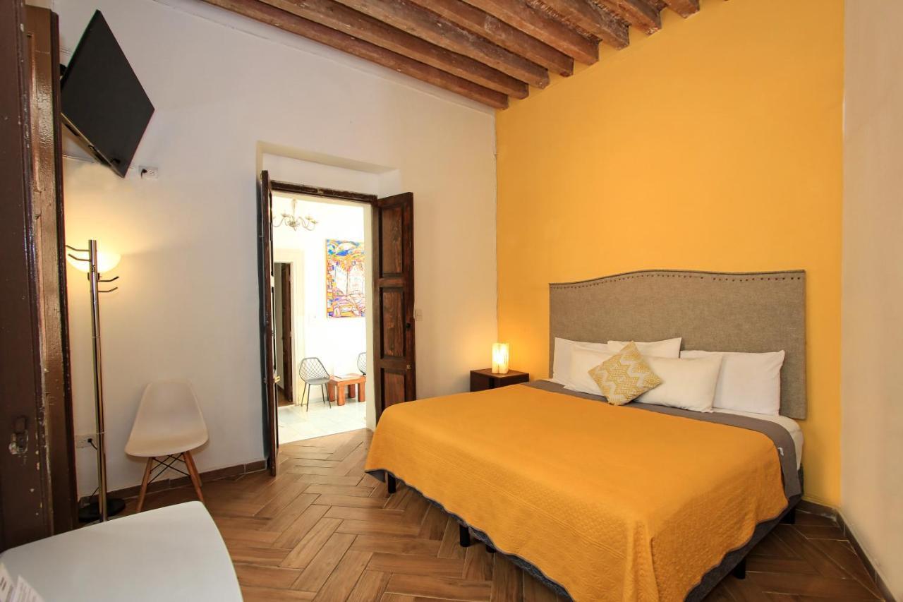 Hotel Universidad Guanajuato Zewnętrze zdjęcie