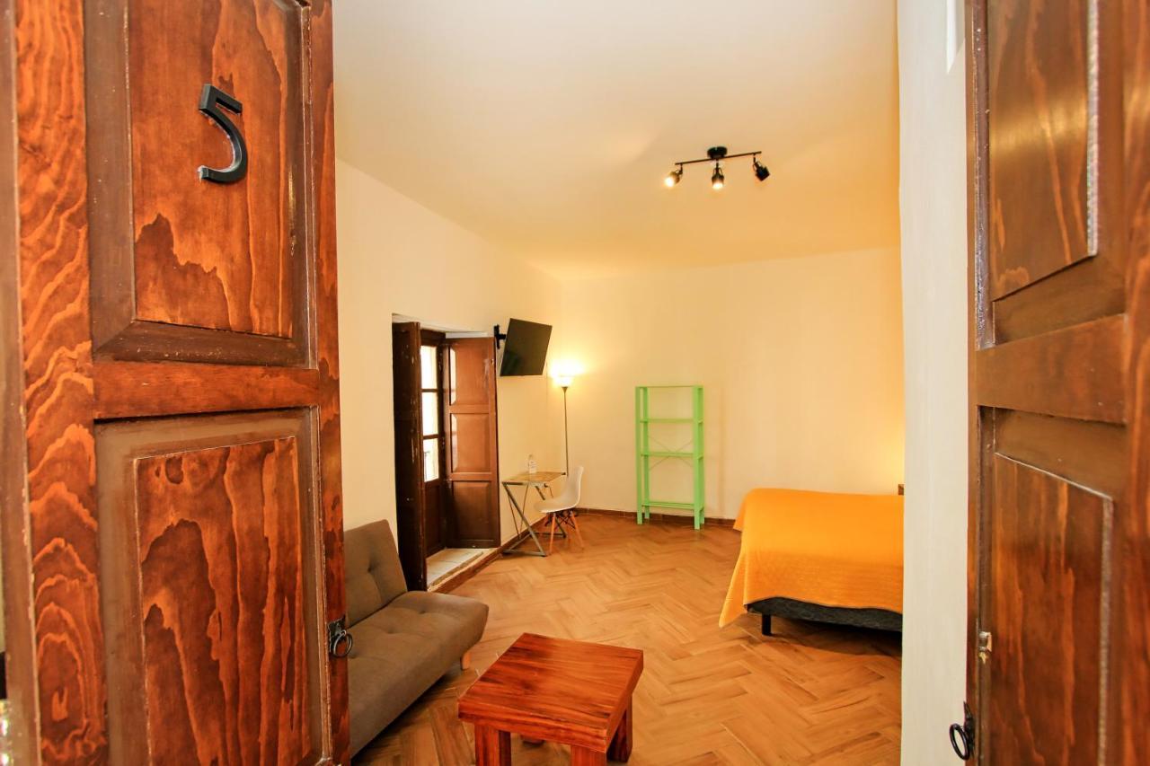 Hotel Universidad Guanajuato Zewnętrze zdjęcie